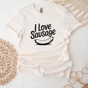 Sausage T-Shirt For Food Lover I Love Sausage Shirt For Foodie Retro Food Tee Funny Sausages T Shirt
