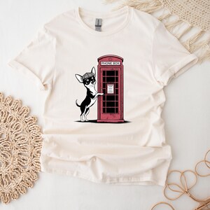 Chihuahua Shirt For Dog Lover Red Phone Box T-Shirt For Her London Chihuahua T Shirt Vintage Dog Top Retro UK Top