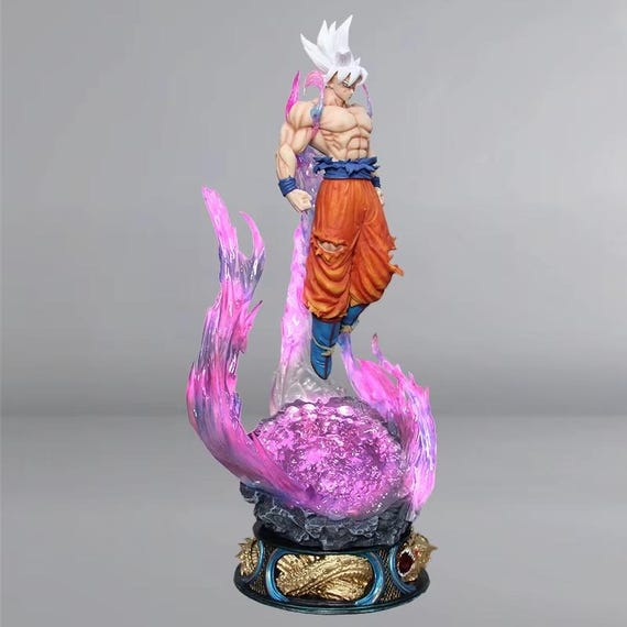 Son Goku Ultra Instinct PVC Figure: 25cm Super Saiyan Statue Ornament
