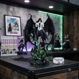 Ulquiorra Cifer Action Figure - 30 cm Bleach Anime Collectible PVC Statue