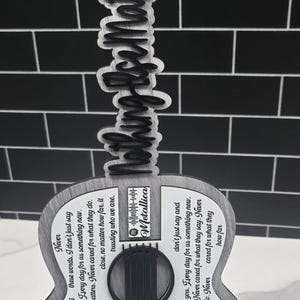 Benutzerdefinierte Lyric Decor, Custom, Lyric Zeichen, Gitarre Musik Zeichen, Lyric Wandkunst, Custom Song Lyric Geschenk, Custom Musiker Geschenk, Gitarrist Wandkunst