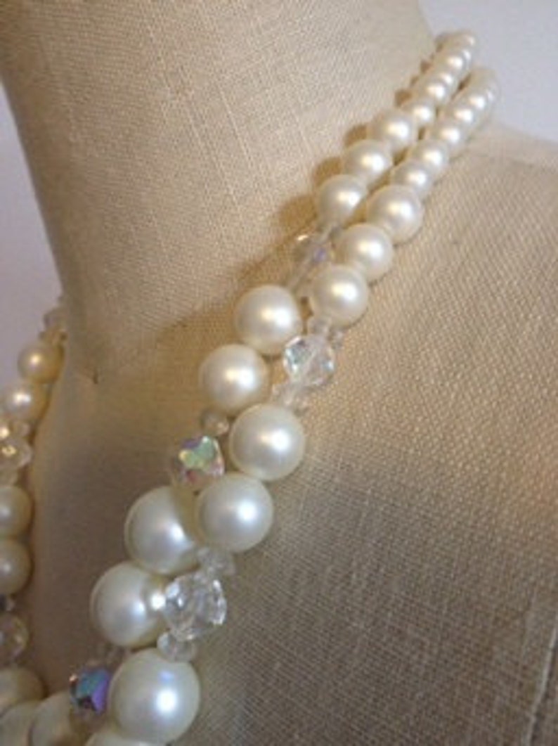 Pearl and Aurora Borealis Vintage Necklace | Etsy