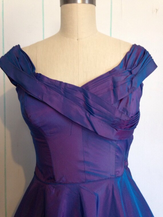Handmade Ruffled Purple Evening Gown Size 7 - image 2