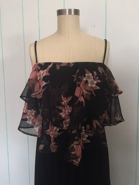 Floral Maxi Dress Size 6 - image 3
