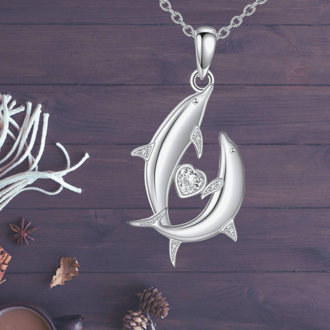 Herzengel Necklace with Glass Lens Dolphin Symbol (Freedom)
