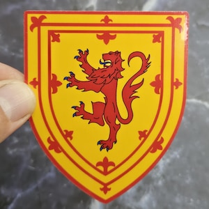 Scottish Coat of Arms Sticker, Scottish Lion Rampant Vinyl, Scottish Shield Decal for Heraldry and history enthusiasts