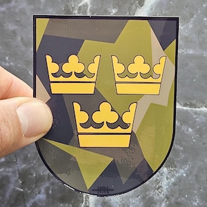 Sticker Zweedse legerschild, vinylsticker Zweedse leger, M90 Camo-sticker, leger glanzend vinyl, cadeausticker voor militaire liefhebbers