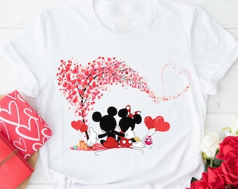 Retro Couple Shirts, Disney Shirt, Mickey Mouse Shirt, Mickey Minnie Valentine Tee, Disneyland Couples Matching Tee, Disney Valentines Shirt