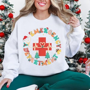 Weihnachten ER Nurse Sweatshirt, Notaufnahme Weihnachtsgeschenk, Weihnachten Notaufnahme RN Hoodie, ER Crew Sweatshirt, Xmas Nurse Geschenk
