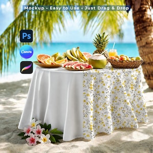Puede incluir: Una mesa redonda cubierta con un mantel blanco con un borde floral amarillo, colocada en una playa de arena. La mesa está cargada de fruta fresca, incluyendo naranjas, plátanos, sandía y una piña. El texto "Mockup • Easy to Use • Just Drag & Drop" es visible.