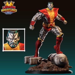 Può includere: Statuetta stampata in 3D di Colosso, un personaggio dei fumetti Marvel, in posa dinamica. La figura presenta un corpo argentato metallizzato, dettagli rossi e gialli, ed è montata su una base dettagliata. Il logo Legion Miniatures è visibile.