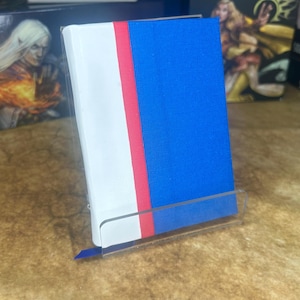Captain America Inspired Mini Hardback Card Holder for Heroclix and Other Games. Holds Up to 20 Cards.