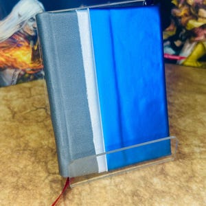 Darkseid Inspired Mini Hardback Card Holder for Heroclix and Other Games. Holds Up to 20 Cards.