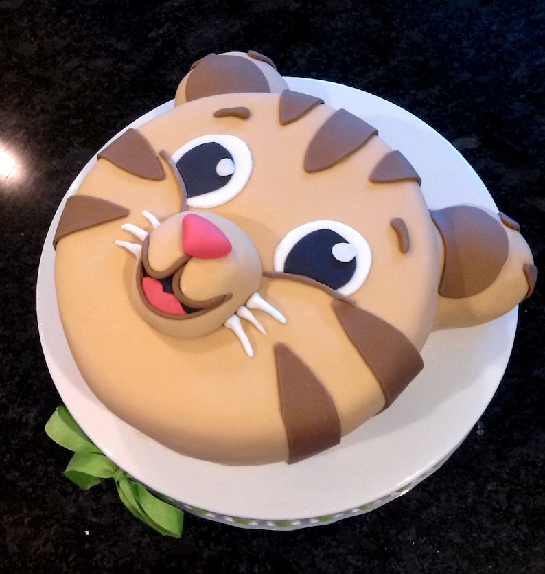 Tiger Cake Daniel Custom Birthday Cake Baby Shower Cake Etsy Tiger Cake Daniel Custom Birthday Cake Baby Shower Cake Etsy