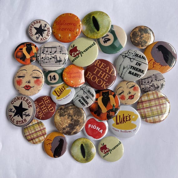 Fall Aesthetic Pin Buttons | cat lovers, fall vibes, academia, vintage inspired