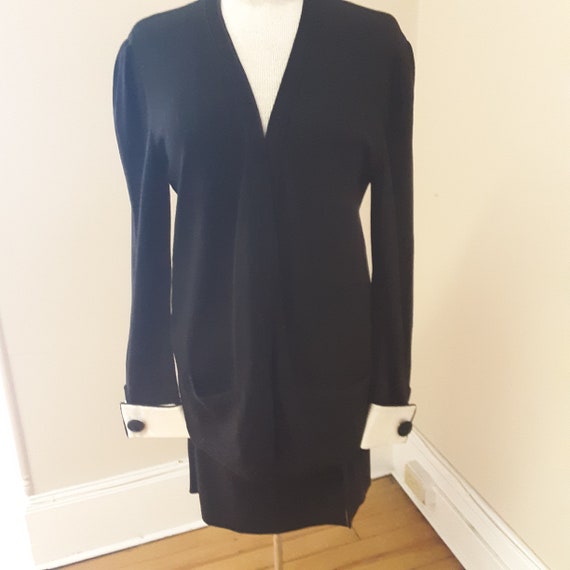 1980s, 38" bust, black cashmere Valentino cardigan - image 5