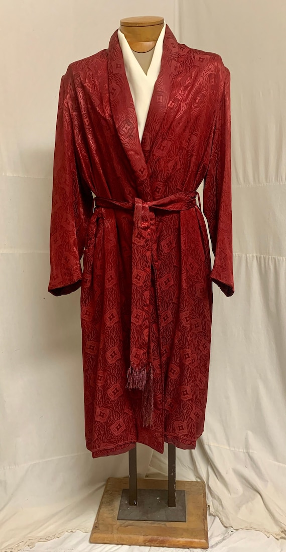 1940s. 44" chest, red embossed rayon robe