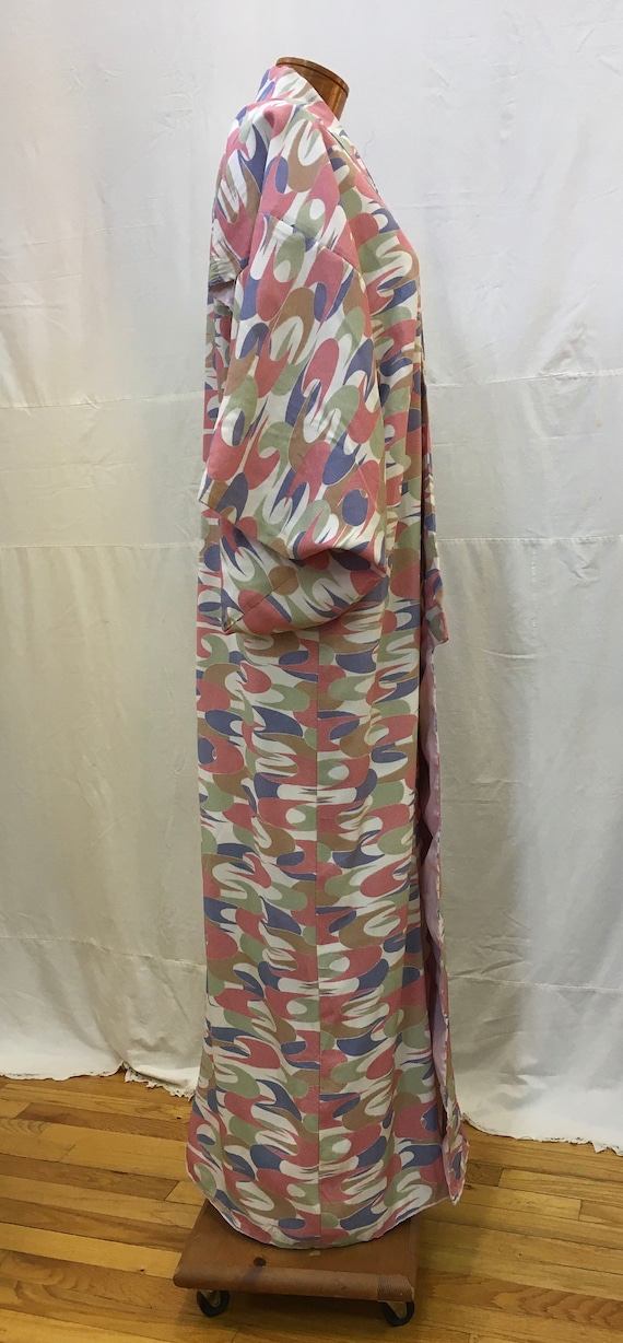 1950s, 44" chest, silk crepe kimono - image 3