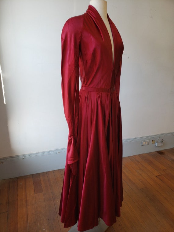 circa 1940s, 34"bust, pure silk satin, ruby red C… - image 3