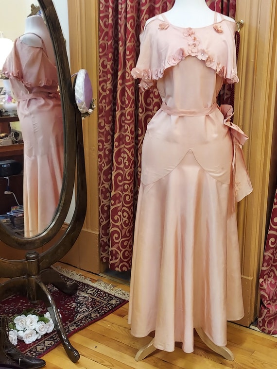 1930s, 34" bust, dusty pink taffeta gown - image 6