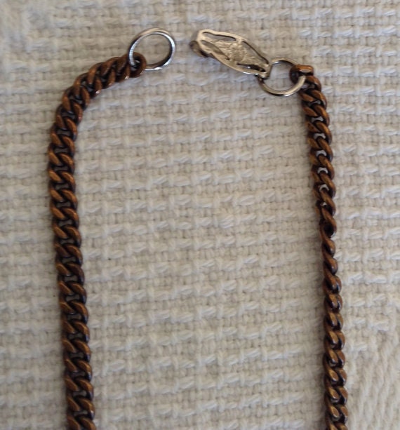 1930's , 18 inch long brass chain, gold tone lava… - image 3