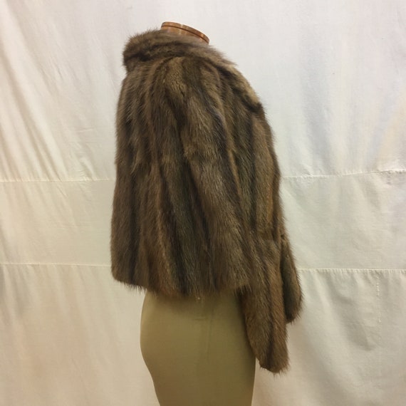 1950s, 42" bust, mink stole with collar, - image 2