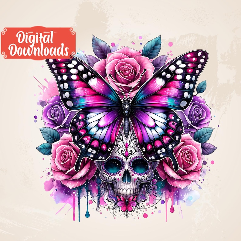 Peut inclure: Une illustration num&eacute;rique color&eacute;e d'un cr&acirc;ne de sucre sur lequel est perch&eacute; un papillon. Le papillon a des ailes roses, violettes et bleues avec des points noirs. Le cr&acirc;ne est d&eacute;cor&eacute; de fleurs et de motifs complexes. L'arri&egrave;re-plan est une aquarelle rose, violette et bleue.