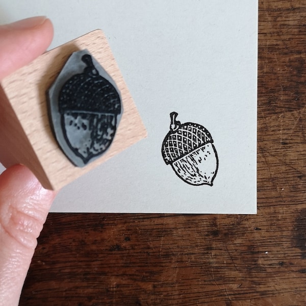Rubber Stamp - Tiny Acorn