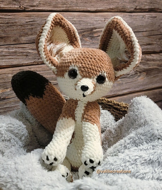 Fennec Fox Crochet Pattern – Low Sew Amigurumi Enek (PDF)
