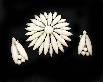 Vintage White Milk Glass Brooch and Earring Set Demi Parure Silver Tone