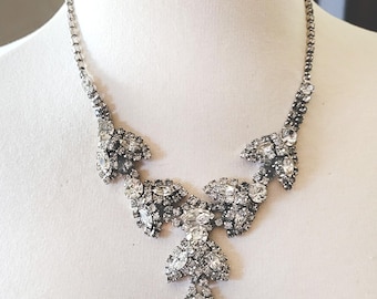 Exquisite Vintage Weiss Clear Rhinestone Wedding Necklace 18.5 inches Deminsional Design with Earrings - Bridal Wedding Anniversary Choker