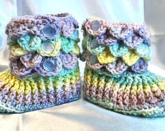 6-12 month size Handmade baby booties with dragon scales, #B-032