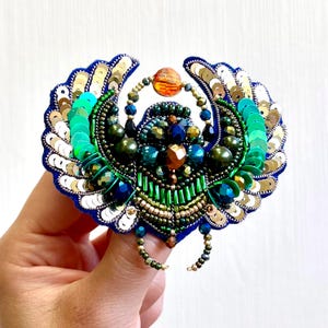 Bead Embroidery Kit Scarab Beetle Brooch, Insect Embroidery, Beaded Emerald Bug, DIY Egyptian Beetle, Scarab Amulet, Fashion Accessory