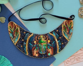 Perlenstickerei Smaragd Talisman, Halsketten Stickerei, Skarabäus, DIY Perlenkette