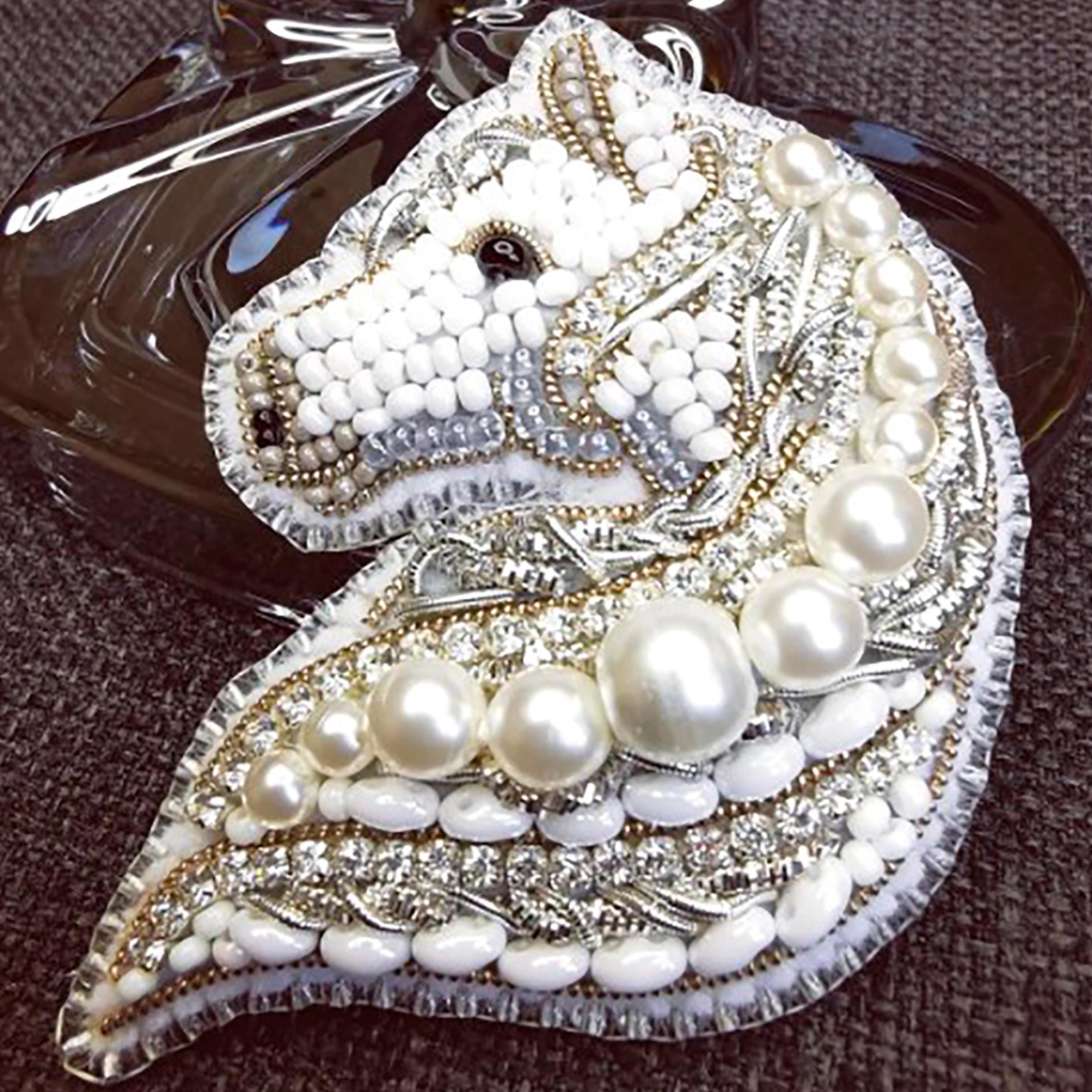 ビーズ刺繍キット：馬のブローチ、DIY乗馬ジュエリー、ビーズの馬の