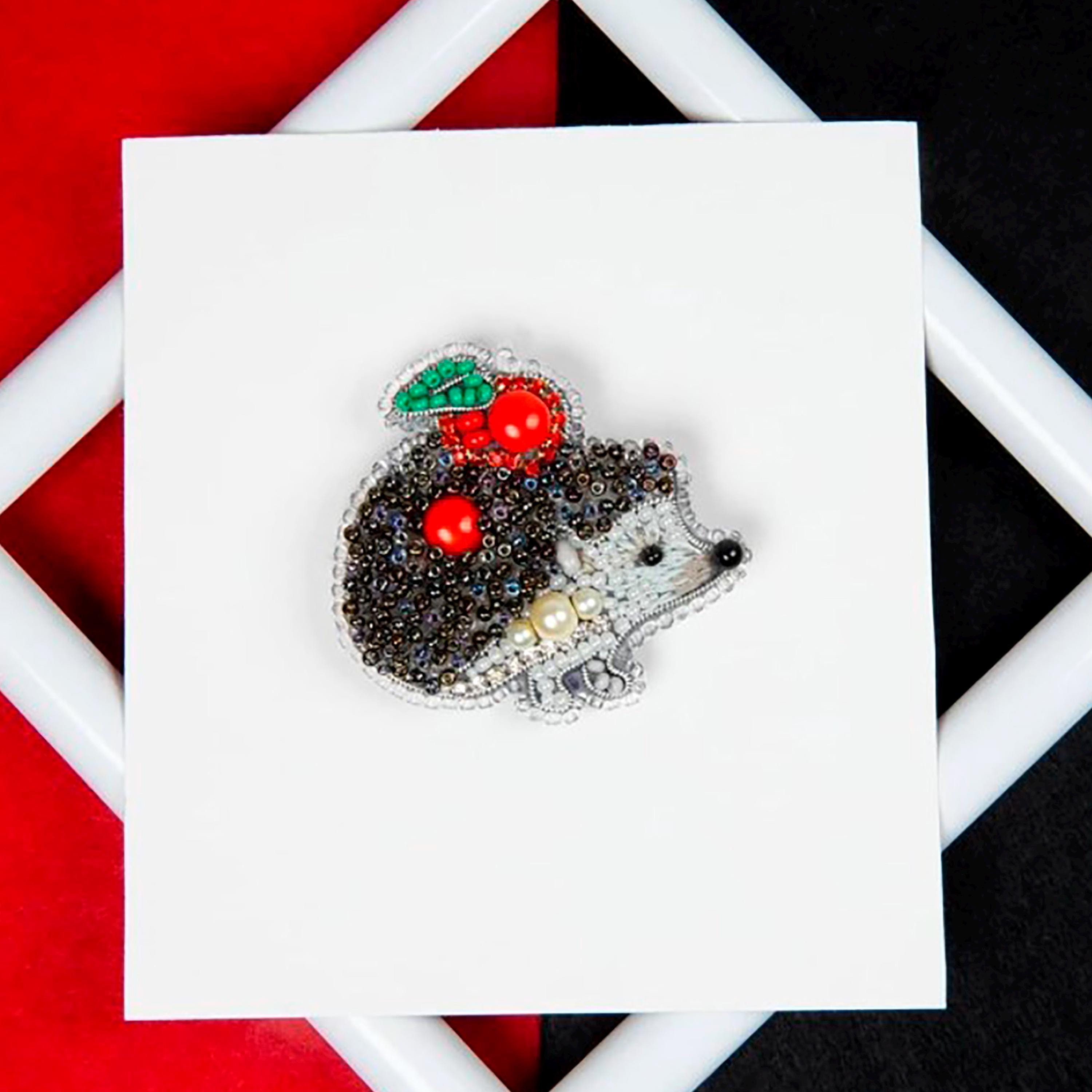 ビーズ刺繍キット：ハリネズミのブローチ、手作りハリネズミのピン