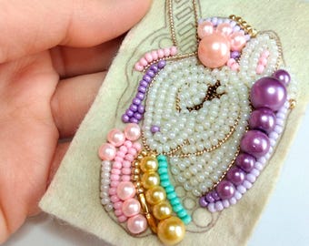 ビーズ刺繍キット ユニコーンブローチ、手作りユニコーンジュエリー