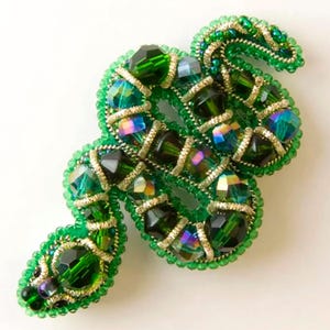 Bead Embroidery Kit Snake Brooch, Beaded Emerald Serpent, Snake Embroidery, DIY Fashion Accessory