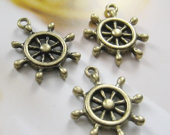 23x20mm - antique brass wheel charms/pendant - 10 pcs (CM044)