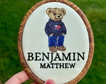 Anneau de broderie personnalisé prénom ours en peluche | Souvenir personnalisé de décoration de chambre d'enfant