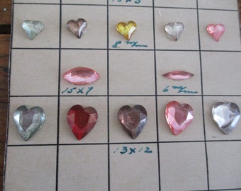 Vintage Crystal Hearts Jewels Cabachons Hollander Bead & Novelty Corp. 1940's New York ORIGINAL SALESMANS CARD Gorgeous