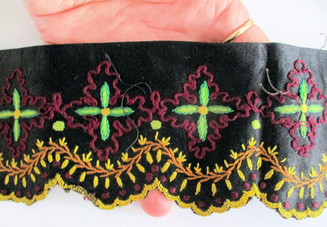 Antique Silk Ribbon 73 1/2