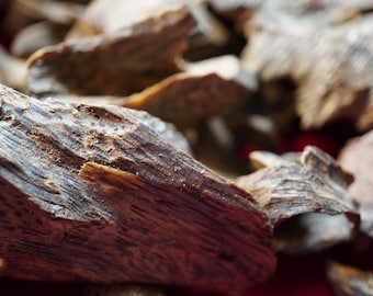 20g Hainan Agarwood Chips: Wild Oud Wood Incense for Meditation