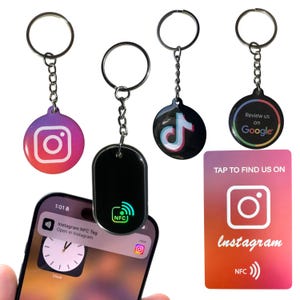 Personalisierter NFC-Schlüsselanhänger oder -Karte– Digitale Visitenkarte für Sofortiges Teilen von Kontakt, Instagram, Social Media– Kreativen und Geschäftsinhabern