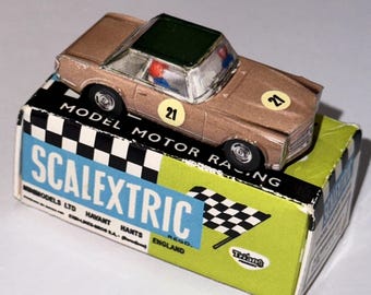 Exin model car replica made of paper. Miniature, 1:96 scale. Mercedes 250 SL