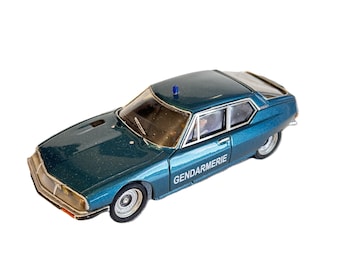 1/32 Citroën SM - Gendarmerie Classic Slot Scalextric Resin Car complete RTR.