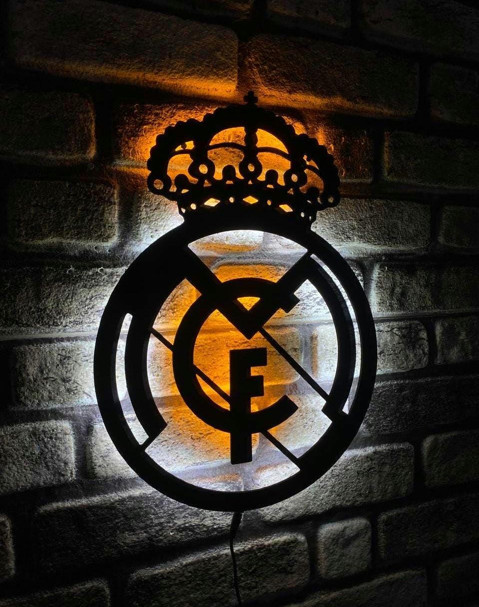Real Madrid Led Sign , Real Madrid Team Logo Wood Wall Decor , Real Madrid Lighted Up Wall Art , Football Wall Decor , Valentine's Day Gift