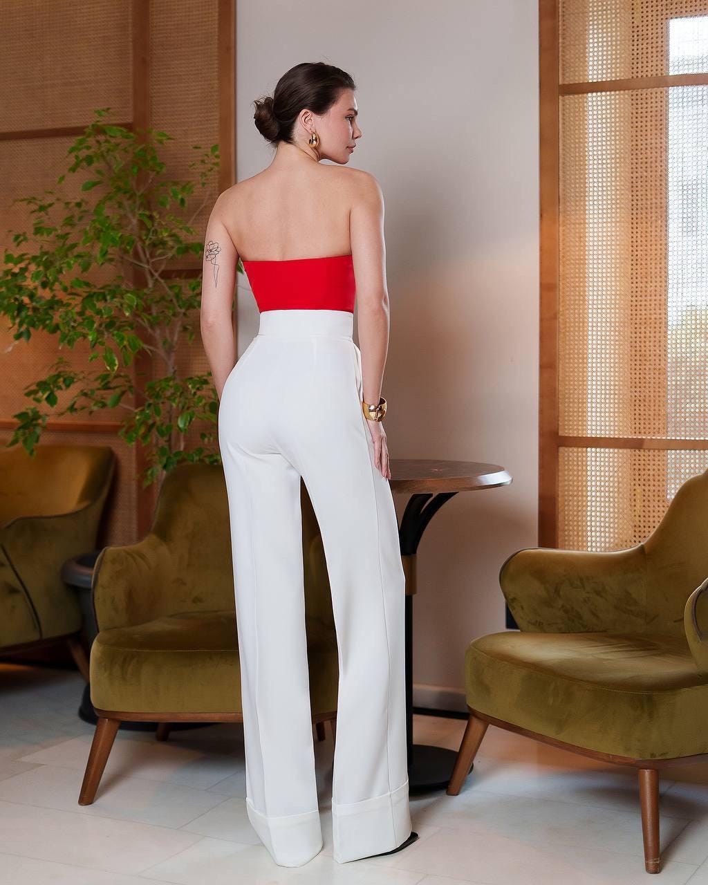 ハイウエストワイドレッグパンツ | レディースエレガントスーツパンツ