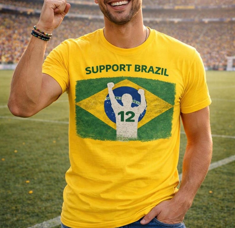 Diseño de camiseta PNG del Mundial de Brasil 2026, gráfico vintage de la bandera de Brasil para fútbol, descarga digital. imagen 4