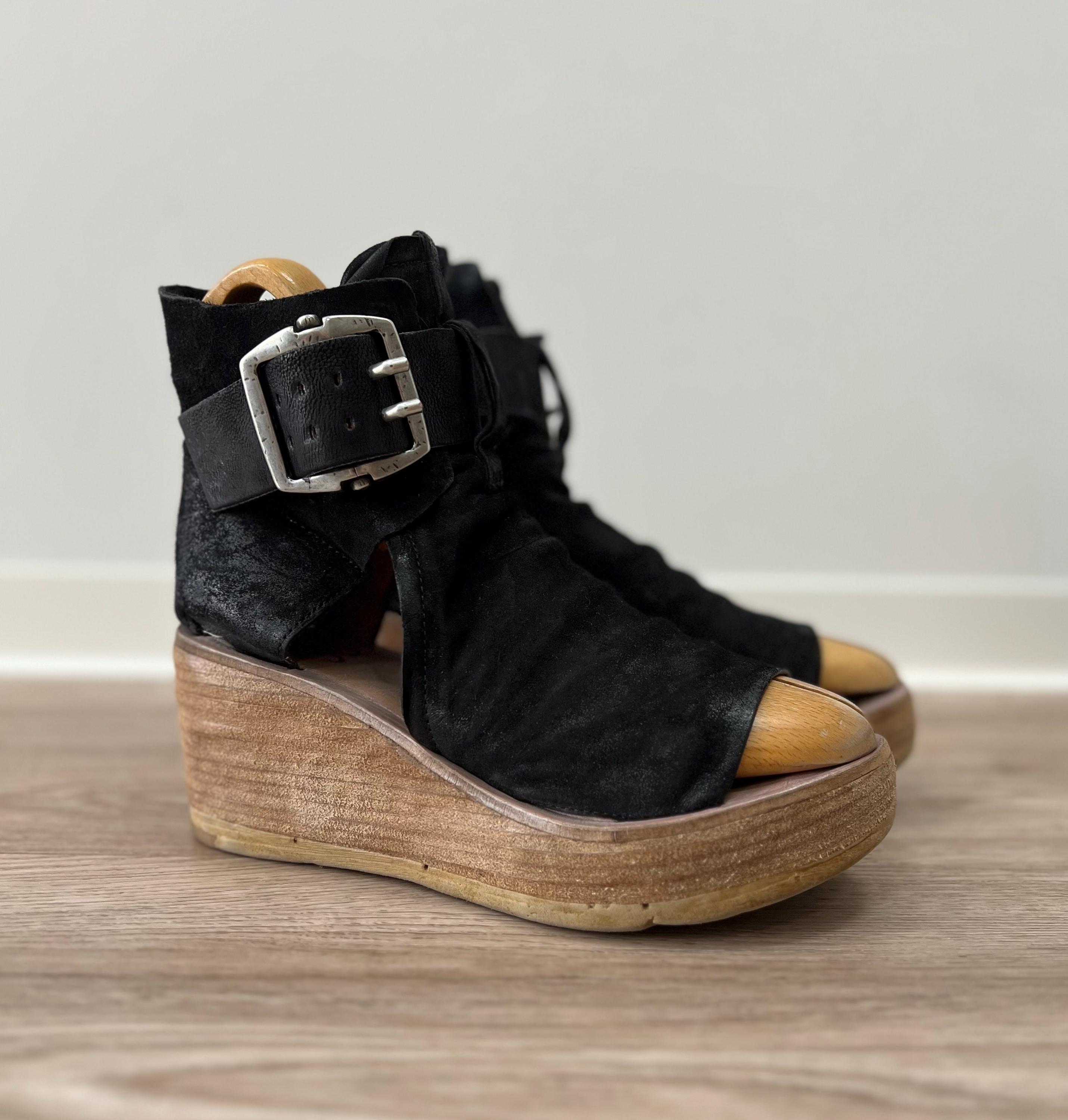 Shoe Airstep Sandals 98 Airstep Naya Black Suede/leather Buckle